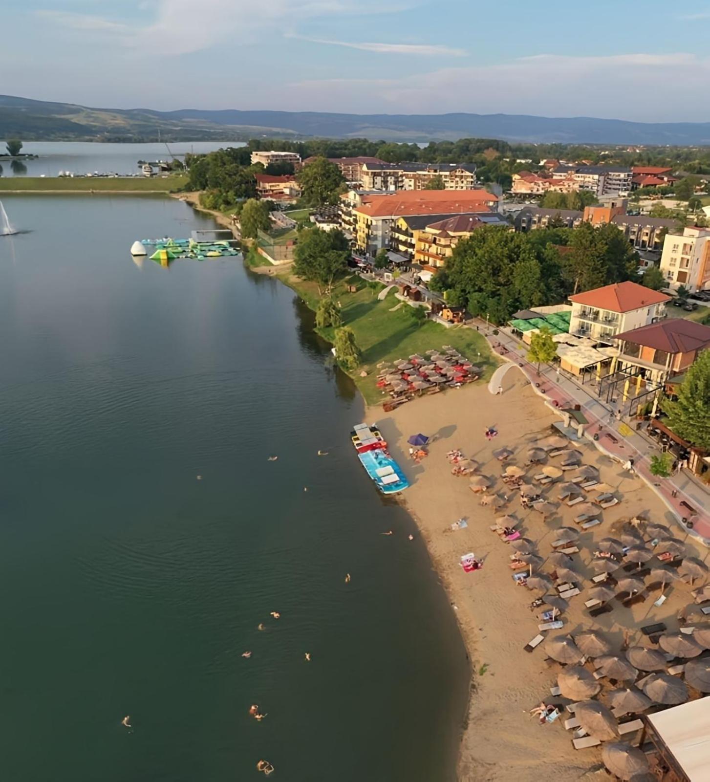 Apartman 3N Veliko Gradište Buitenkant foto